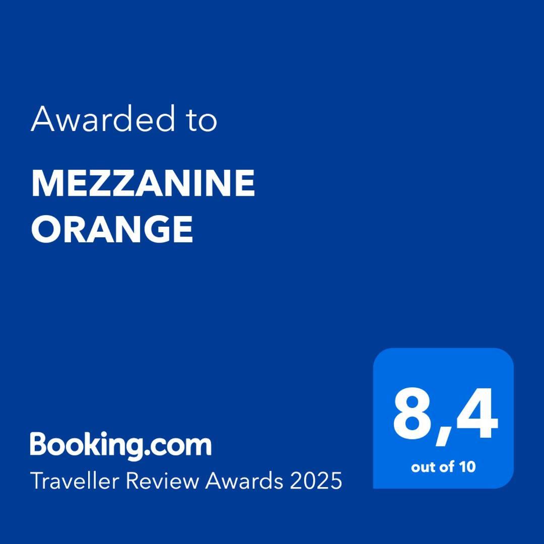 Mezzanine Orange Apartment Madrid Ngoại thất bức ảnh